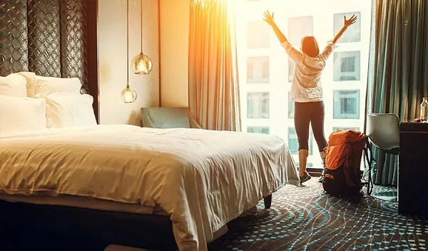 (Hotels) - Elevate Your Stay, Elevate Your Life - 28圈中国官网